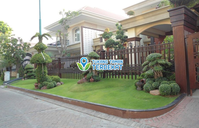 Tukang Taman Sentul City